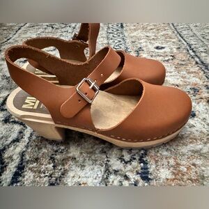 MIA Brown Leather Clog Sandals with Buckle Strap
